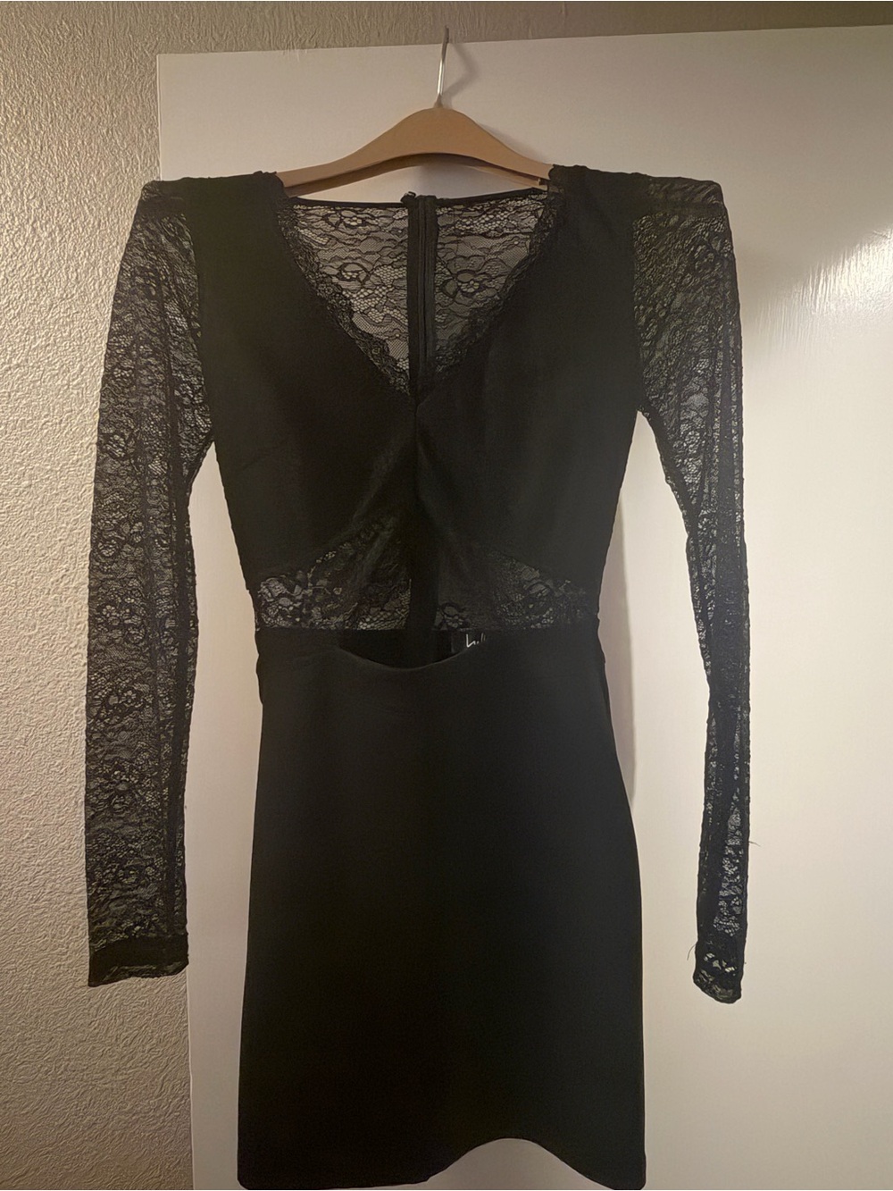 Lulu's Black Lace Long Sleeve Bodycon Dress